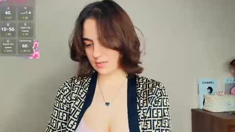 Snapshot of baby_is_ready chatting on 07-12-26, 07:21 Emily online show from 07-12-26, 07:21