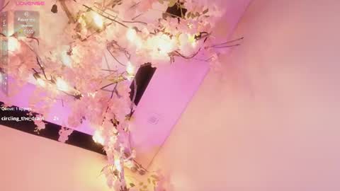 Snapshot of baby_june1 chatting on 06-25-26, 05:12 Baby june online show from 06-25-26, 05:12