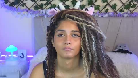 Snapshot of baby_kaliope chatting on 02-24-25, 10:04 Kaliope online show from 02-24-25, 10:04