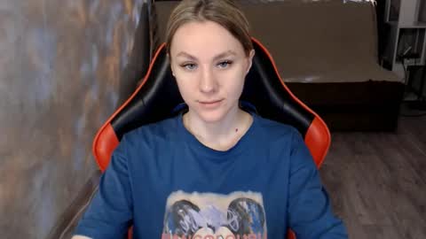 baby_kitte online show from 02-17-26, 04:09