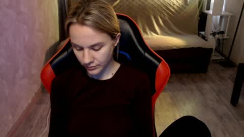 baby_kitte online show from 04-05-26, 06:32