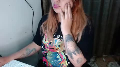 Snapshot of baby_lorenxs chatting on 10-07-25, 02:09 baby_lorenxs online show from 10-07-25, 02:09