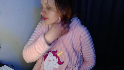 Snapshot of baby_lorenxs chatting on 10-08-25, 07:17 baby_lorenxs online show from 10-08-25, 07:17