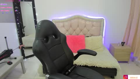 Dulce  Stefa  online show from 12-02-25, 08:19