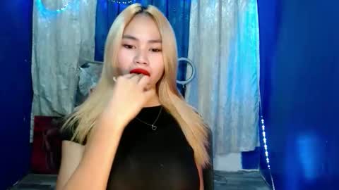 Snapshot of baby_love143 chatting on 10-05-25, 11:08 sky online show from 10-05-25, 11:08