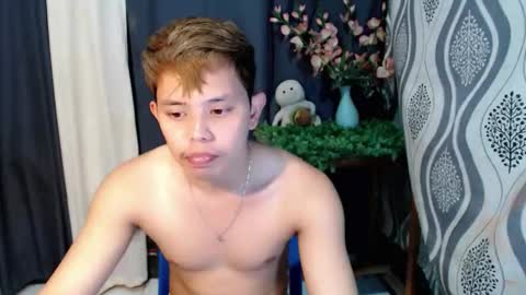 Max online show from 03-18-26, 08:50