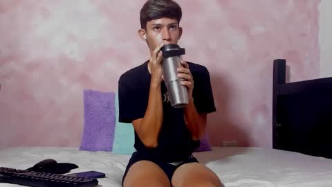 baby_noaht online show from 05-23-26, 11:47