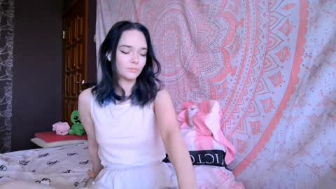 Snapshot of baby_onface chatting on 04-11-26, 08:40 Alice online show from 04-11-26, 08:40