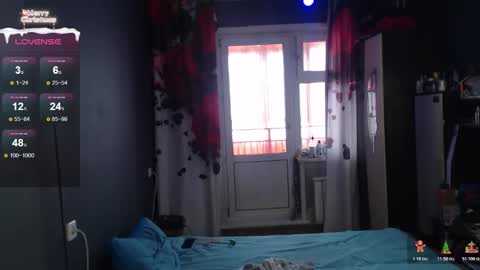 Ida and Kira online show from 03-08-26, 03:21