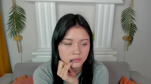Snapshot of baby_sunsh1ne_ chatting on 06-08-26, 01:28 baby_sunsh1ne_ online show from 06-08-26, 01:28