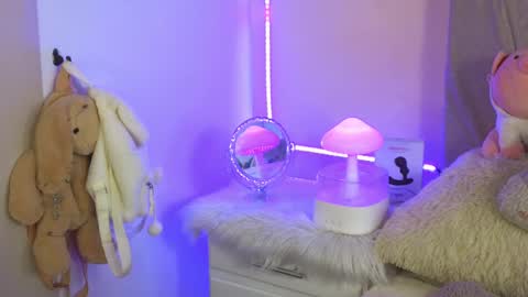 Snapshot of baby_xian chatting on 02-26-25, 02:48  Dani  online show from 02-26-25, 02:48