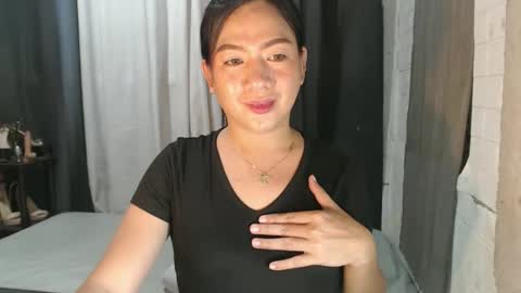   AMANDA  online show from 11-29-25, 10:40