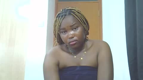 Snapshot of babyavil chatting on 02-15-26, 01:02 babyavil online show from 02-15-26, 01:02