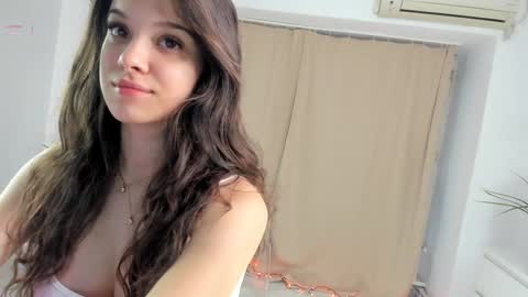 Aylin  online show from 11-27-25, 06:59