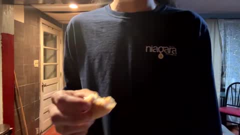 babyD online show from 09-27-25, 05:12