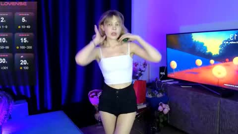 hiii honey im Diana 3 online show from 11-15-25, 02:13