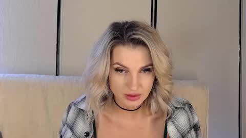 Kate online show from 11-07-25, 05:02