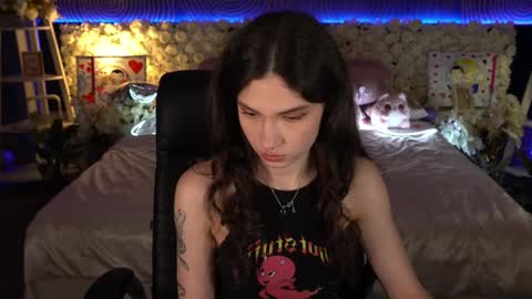 Sasha online show from 04-05-26, 06:49