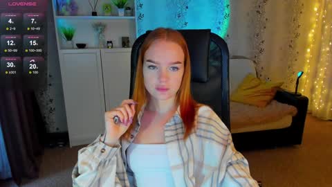 Snapshot of babyfoxyy chatting on 12-05-24, 10:44 maddy online show from 12-05-24, 10:44