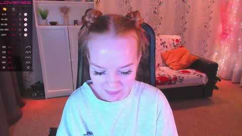 Snapshot of babyfoxyy chatting on 02-16-25, 03:59 maddy online show from 02-16-25, 03:59