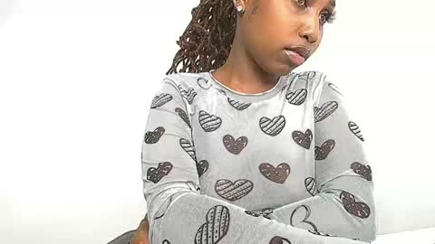 BARBIE online show from 01-10-25, 10:36