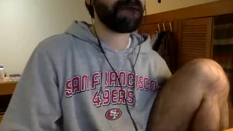 Snapshot of babyhardy chatting on 12-15-24, 07:10 Tom A.    online show from 12-15-24, 07:10