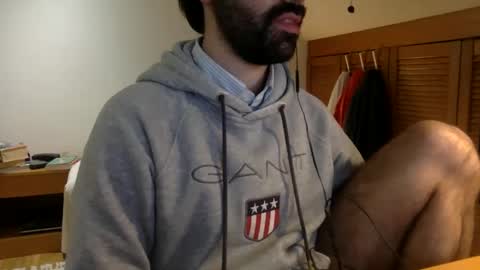 Snapshot of babyhardy chatting on 01-13-25, 11:49 Tom A.    online show from 01-13-25, 11:49