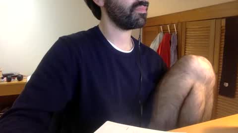 Snapshot of babyhardy chatting on 01-14-25, 11:05 Tom A.    online show from 01-14-25, 11:05