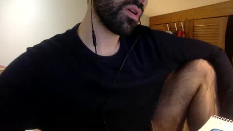 Snapshot of babyhardy chatting on 01-24-25, 07:07 Tom A.    online show from 01-24-25, 07:07