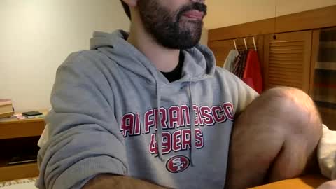 Snapshot of babyhardy chatting on 02-07-25, 04:56 Tom A.    online show from 02-07-25, 04:56