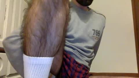 Snapshot of babyhardy chatting on 02-18-25, 11:30 Tom A.    online show from 02-18-25, 11:30
