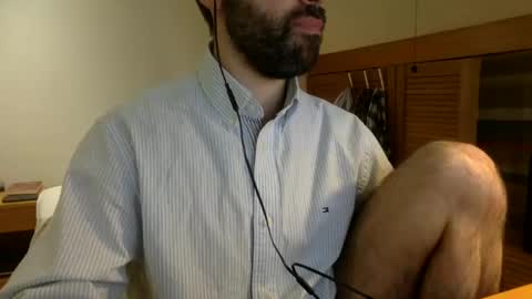 Snapshot of babyhardy chatting on 02-27-25, 12:02 Tom A.    online show from 02-27-25, 12:02