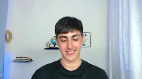 Snapshot of babymaik chatting on 01-21-25, 08:21 babymaik online show from 01-21-25, 08:21