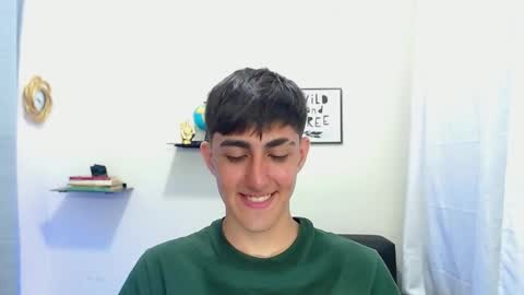 Snapshot of babymaik chatting on 02-05-25, 08:46 babymaik online show from 02-05-25, 08:46