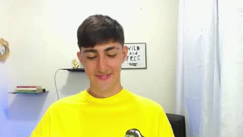 Snapshot of babymaik chatting on 02-06-25, 08:23 babymaik online show from 02-06-25, 08:23