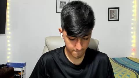 Snapshot of babymaik chatting on 10-22-25, 09:36 babymaik online show from 10-22-25, 09:36