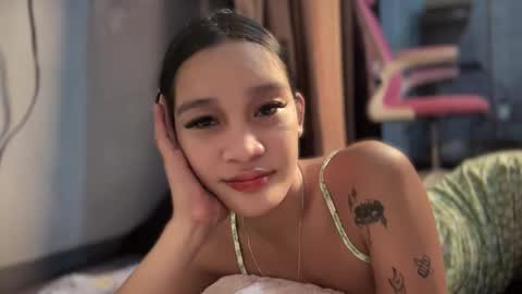 Nexie online show from 10-25-25, 04:57