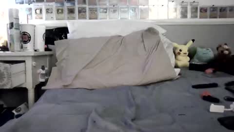 Riley  online show from 02-27-25, 04:20