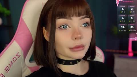 Nika online show from 10-27-25, 07:12