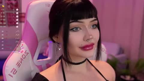 Nika online show from 06-17-26, 11:38