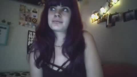 babysloth222 online show from 10-12-25, 01:04