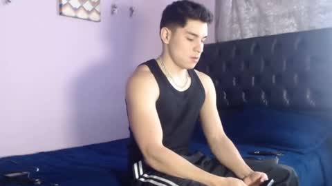 Hey Im Zayn good to see u here online show from 09-28-25, 05:18