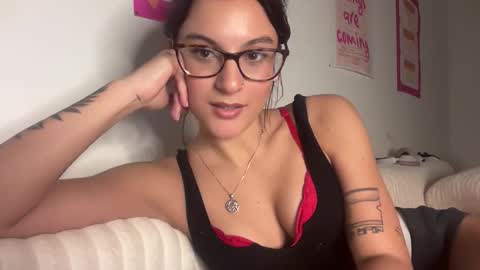 babyyolyy online show from 03-12-26, 02:39