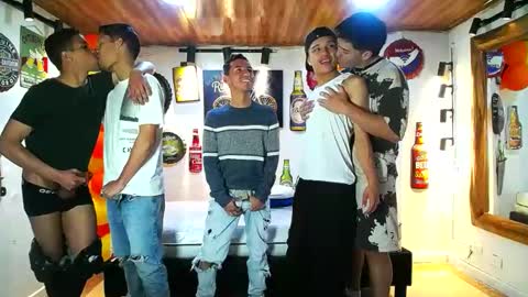 Snapshot of backyardigans chatting on 02-22-25, 06:41 backyardigans online show from 02-22-25, 06:41