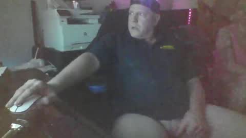 bad_boy4u2abuse online show from 04-24-26, 08:44