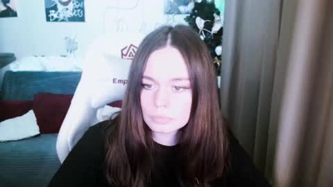 Lin online show from 12-12-24, 06:10