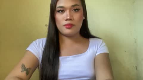 AMARA - FOLLOW ME AND THUMBS UP online show from 04-01-26, 12:00