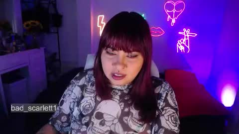 Snapshot of bad_scarlett1 chatting on 06-15-26, 05:59 Scarlett online show from 06-15-26, 05:59