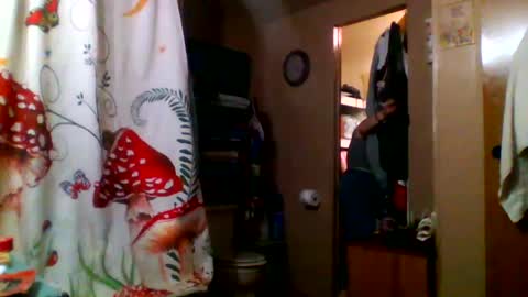 Badbitch520 online show from 04-19-26, 04:34