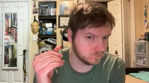 Hylian97 online show from 03-04-26, 11:27